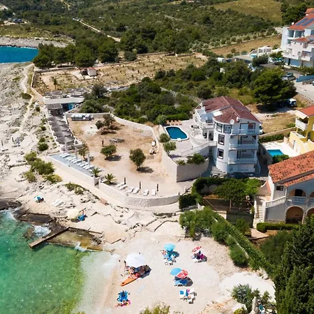 Zecevo Rtic 8366d Rogoznica (Sibenik-Knin)