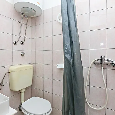 Zecevo Rtic 8366d Апартаменты