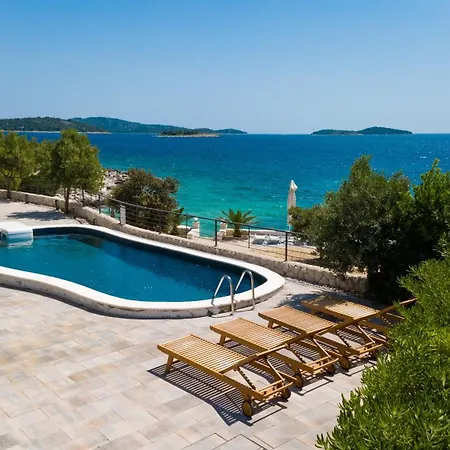 公寓 Zecevo Rtic 8366d