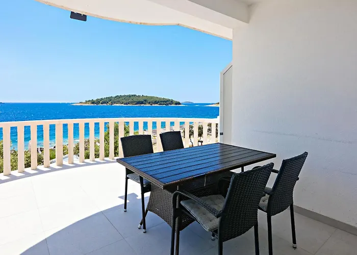 Zecevo Rtic 8366d Apartamento