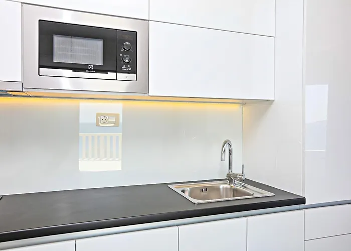 Zecevo Rtic 8366d Rogoznica (Sibenik-Knin)