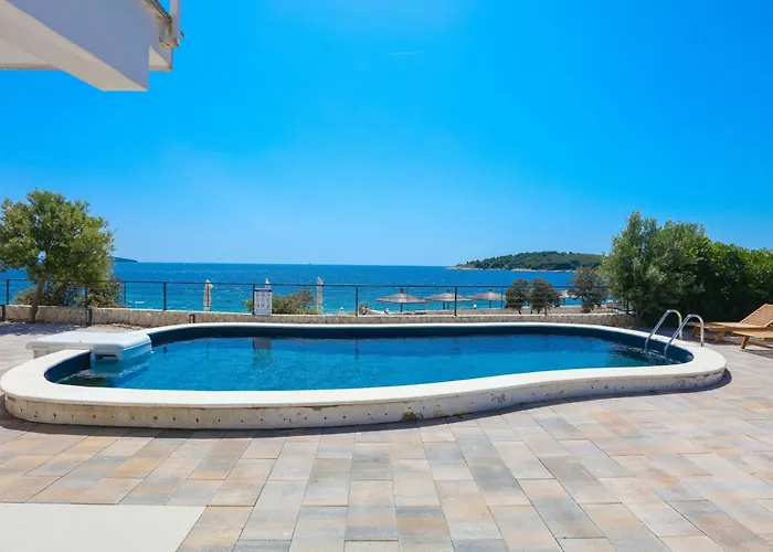 Apartamento Zecevo Rtic 8366d *